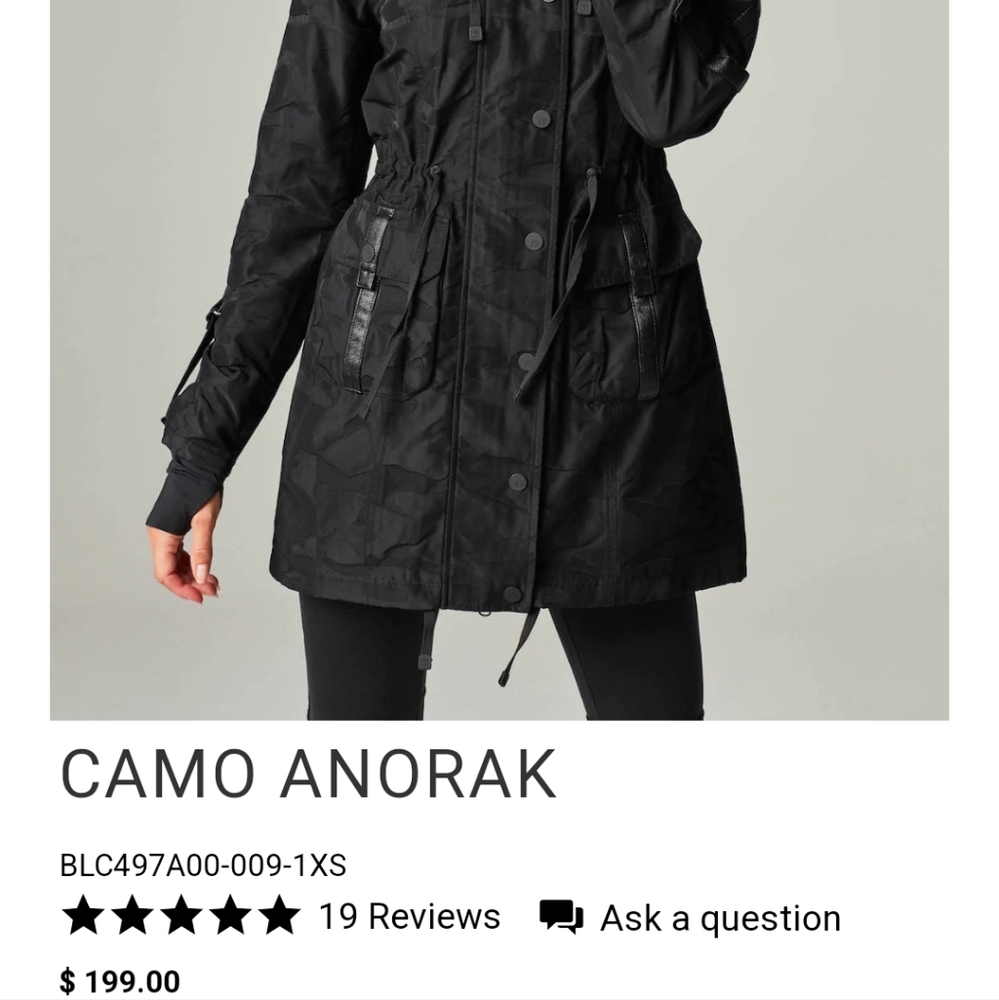 Blanc Noir camo anorak